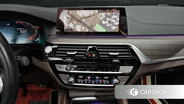 BMW 5 Series (G30) 2020 Черный из Кореи, фото 5