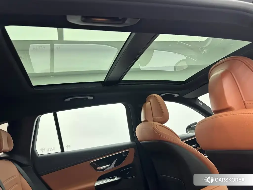 Mercedes-Benz GLC 2025 Черный из Китая, фото 5