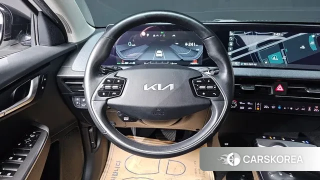 Kia EV6 2022 Жемчужный цвет из Кореи, фото 5