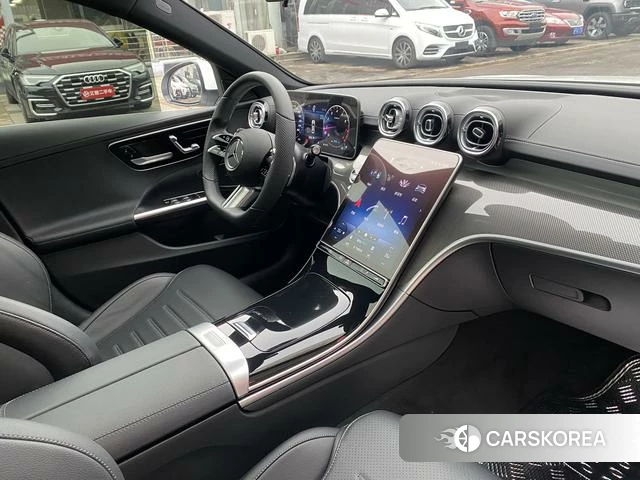 Mercedes-Benz Class C 2022 Белый из Китая, фото 5
