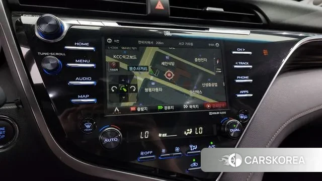Toyota Camry (XV70) 2018 Белый из Кореи, фото 5