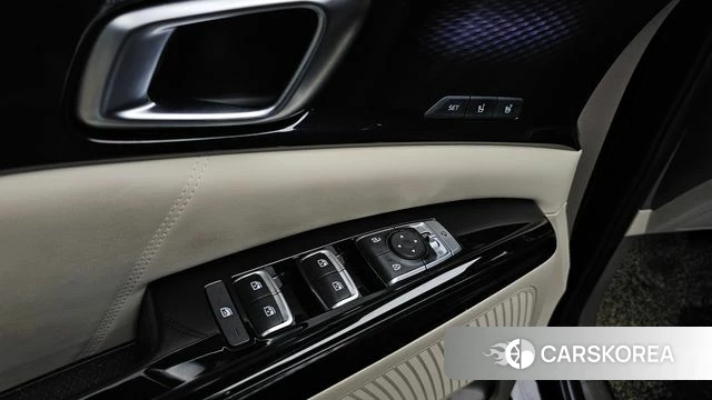 Kia Carnival 4th generation 2023 Черный из Кореи, фото 5