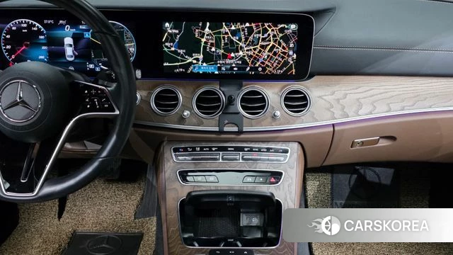 Mercedes-Benz E-Class W213 2021 Белый из Кореи, фото 5