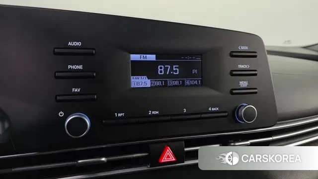 Hyundai Avante Hybrid (CN7) 2021 Белый из Кореи, фото 5