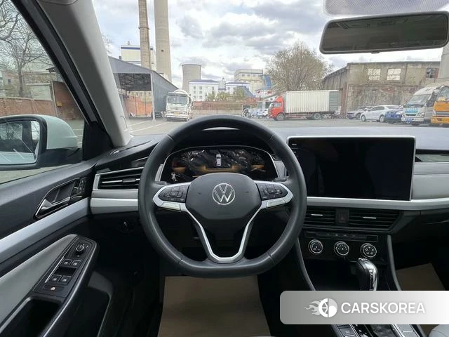 Volkswagen Bora 2023 Белый из Китая, фото 5