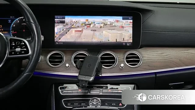 Mercedes-Benz E-Class W213 2019 Белый из Кореи, фото 5