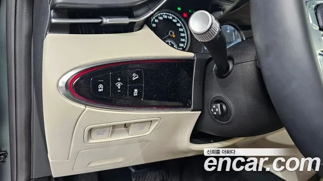 Genesis GV70 2023 Зеленый из Кореи, фото 5