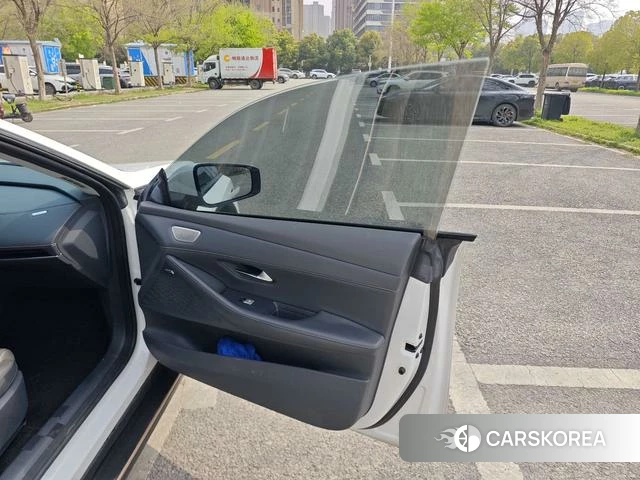 Dark blue car Dark blue SL03 2023 Белый из Китая, фото 5