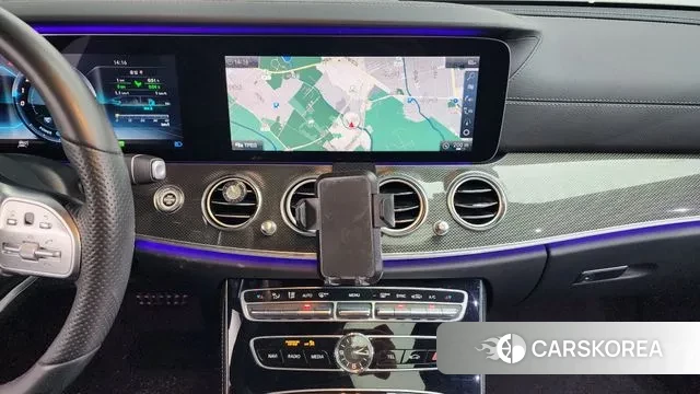 Mercedes-Benz E-Class W213 2019 Белый из Кореи, фото 5