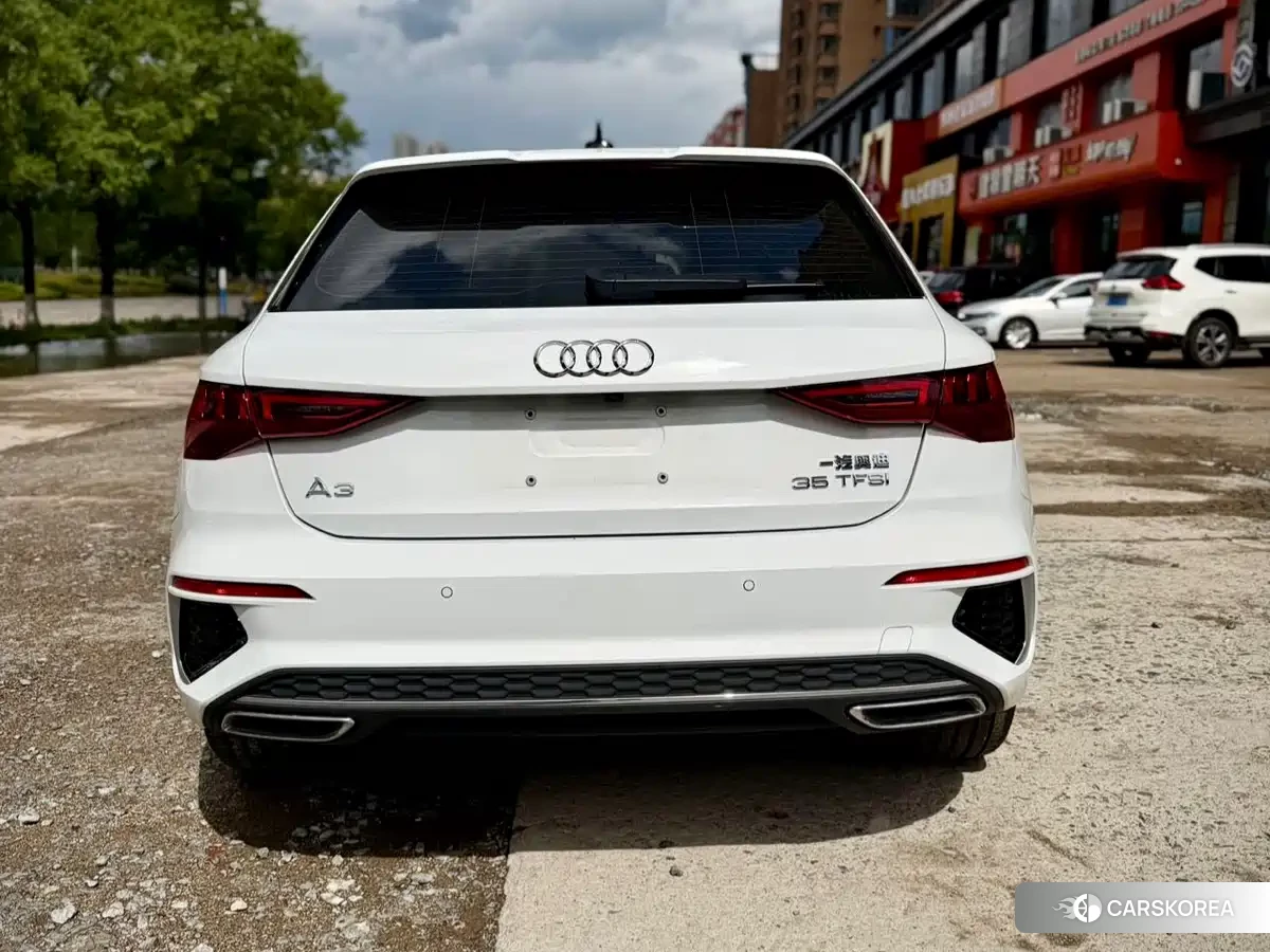 Audi A3 2023 Белый из Китая, фото 5
