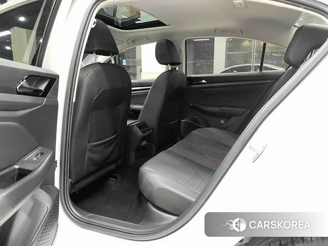 Volkswagen Bora 2022 Белый из Китая, фото 5