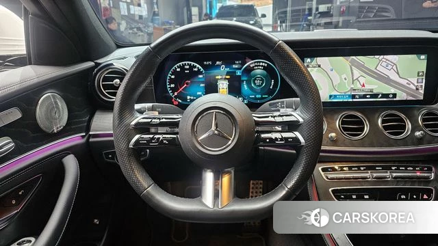 Mercedes-Benz E-Class W213 2023 Белый из Кореи, фото 5