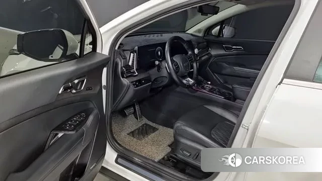 Kia Sportage 5th Generation 2023 Белый из Кореи, фото 5