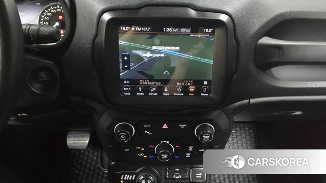 Jeep Renegade 2018 Белый из Кореи, фото 5