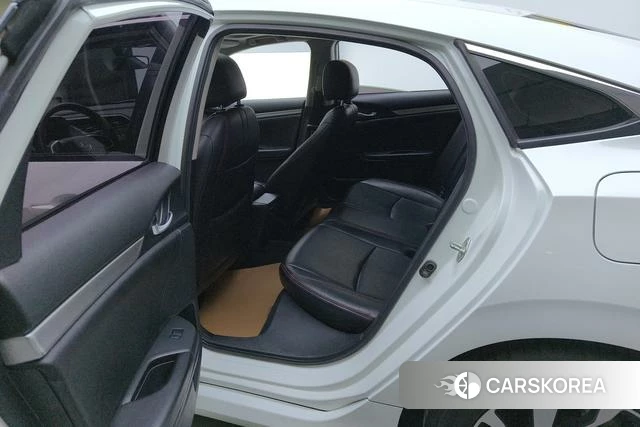 Honda Civic 2019 Белый из Китая, фото 5