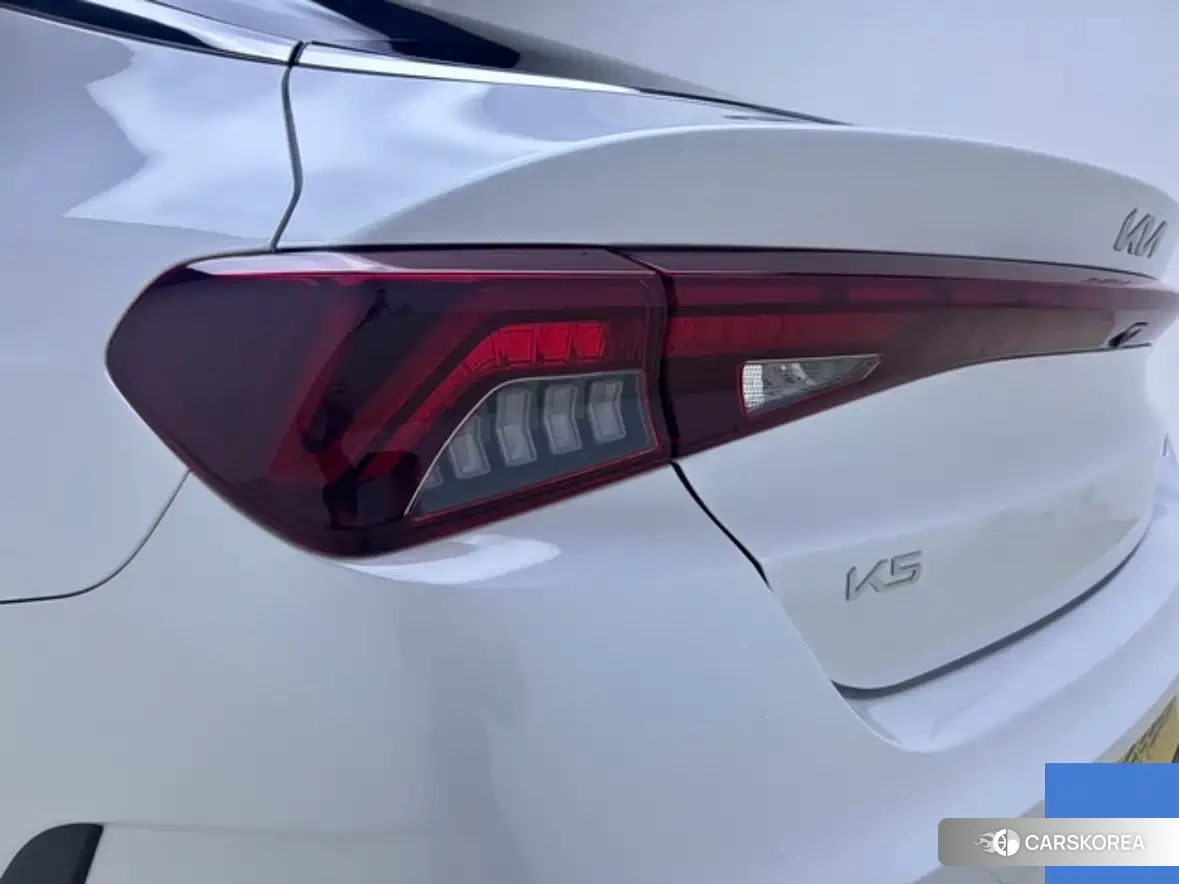 Kia K5 2025 Белый из Китая, фото 5