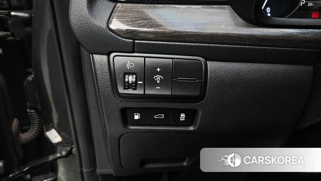 Kia K7 Premier 2021 Серый из Кореи, фото 5