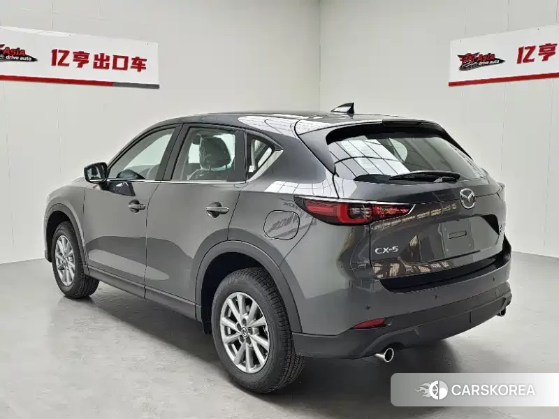 Mazda CX-5 2025 Silver/gray из Китая, фото 5