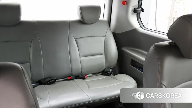 Hyundai The New Grand Starex 2019 Желтый из Кореи, фото 5