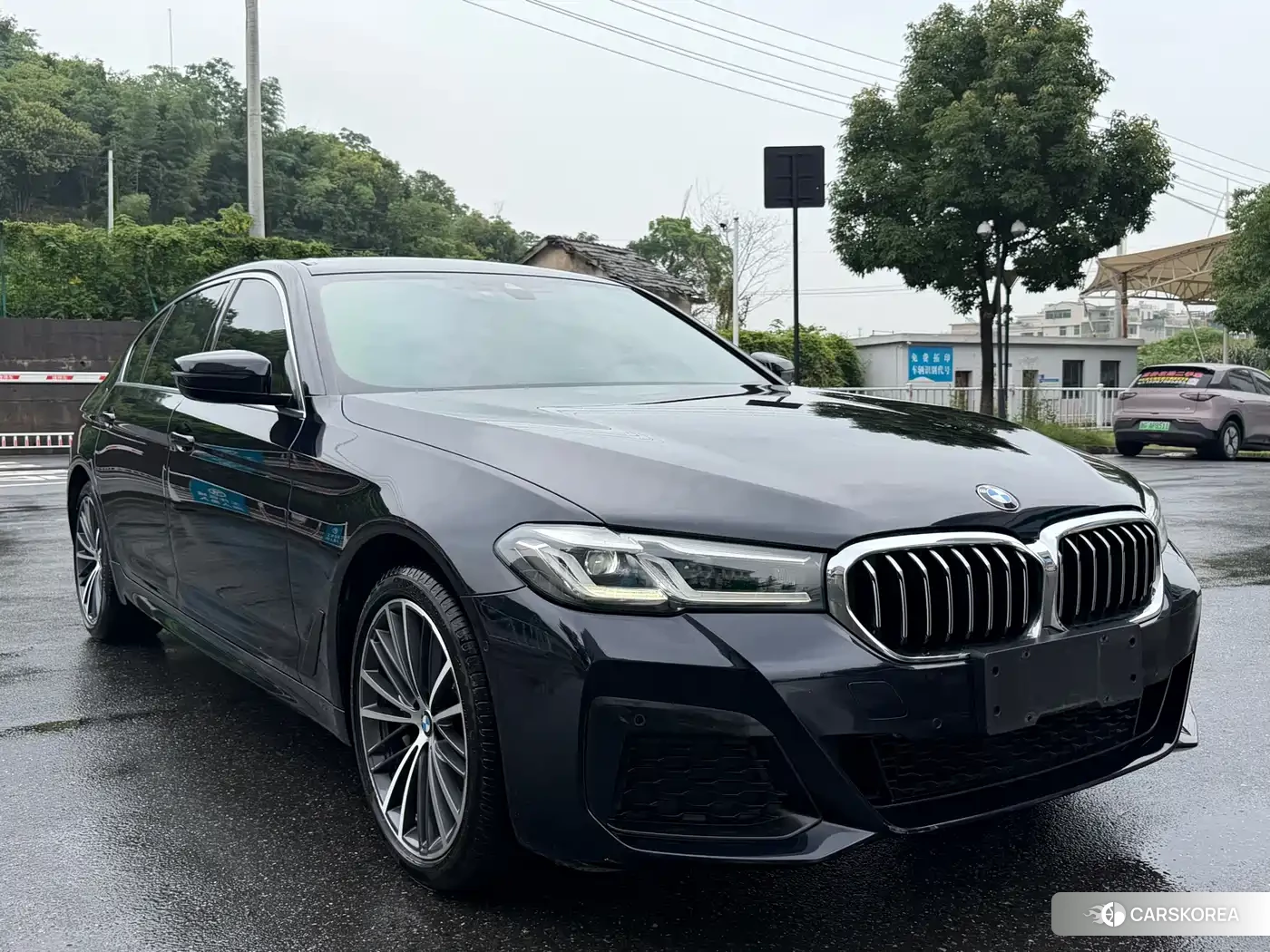 BMW 5 series 2021 Черный из Китая, фото 5
