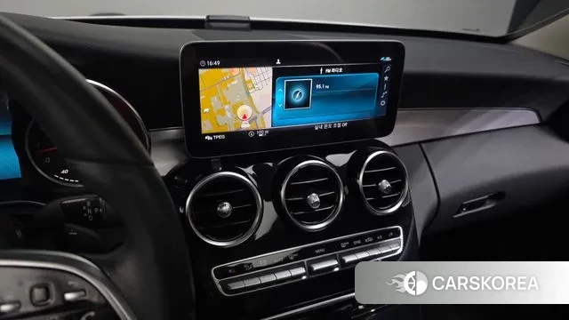 Mercedes-Benz C-Class W205 2020 Белый из Кореи, фото 5