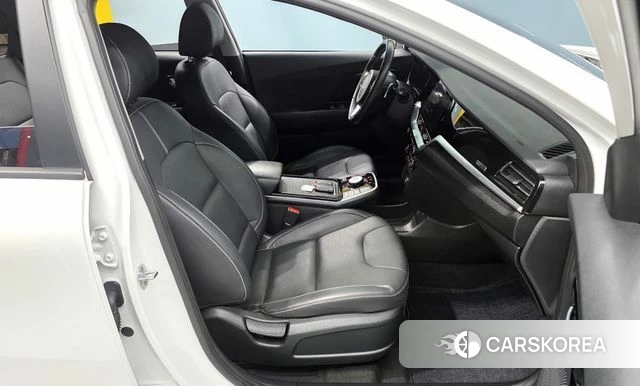 Kia Niro EV 2021 Белый из Кореи, фото 5