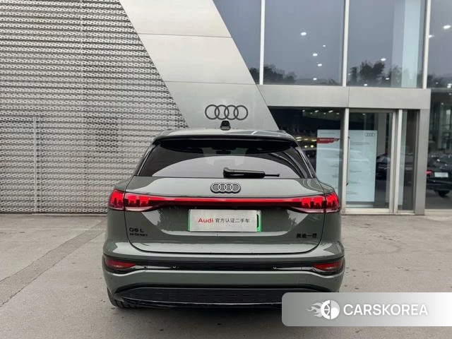 Audi Q6L e-tron 2025 Зеленый из Китая, фото 5