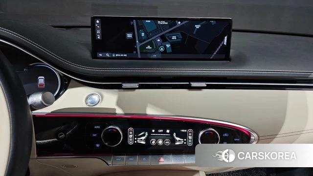 Genesis GV70 2022 Белый из Кореи, фото 5