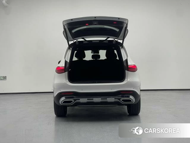 Mercedes-Benz GLC 2024 Белый из Китая, фото 5
