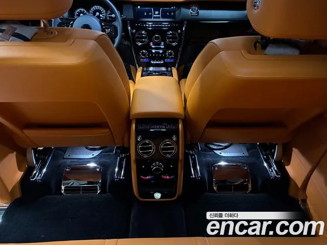 Rolls-Royce Cullinan id 2709877 из Кореи 5