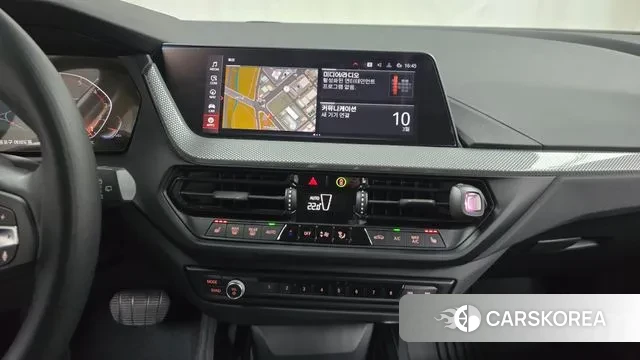 BMW 1 Series (F40) 2022 Белый из Кореи, фото 5