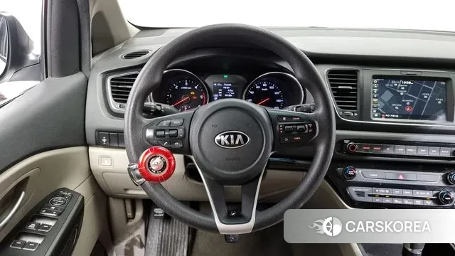 Kia The New Carnival 2018 Белый из Кореи, фото 5