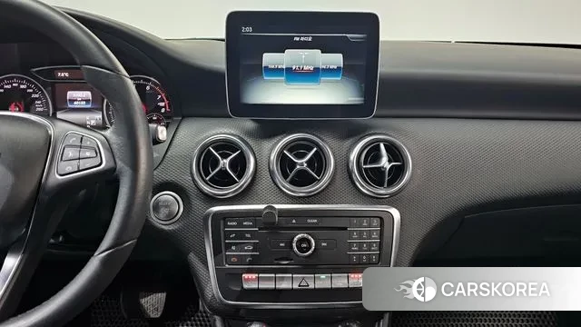 Mercedes-Benz A-Class W176 2018 Черный из Кореи, фото 5