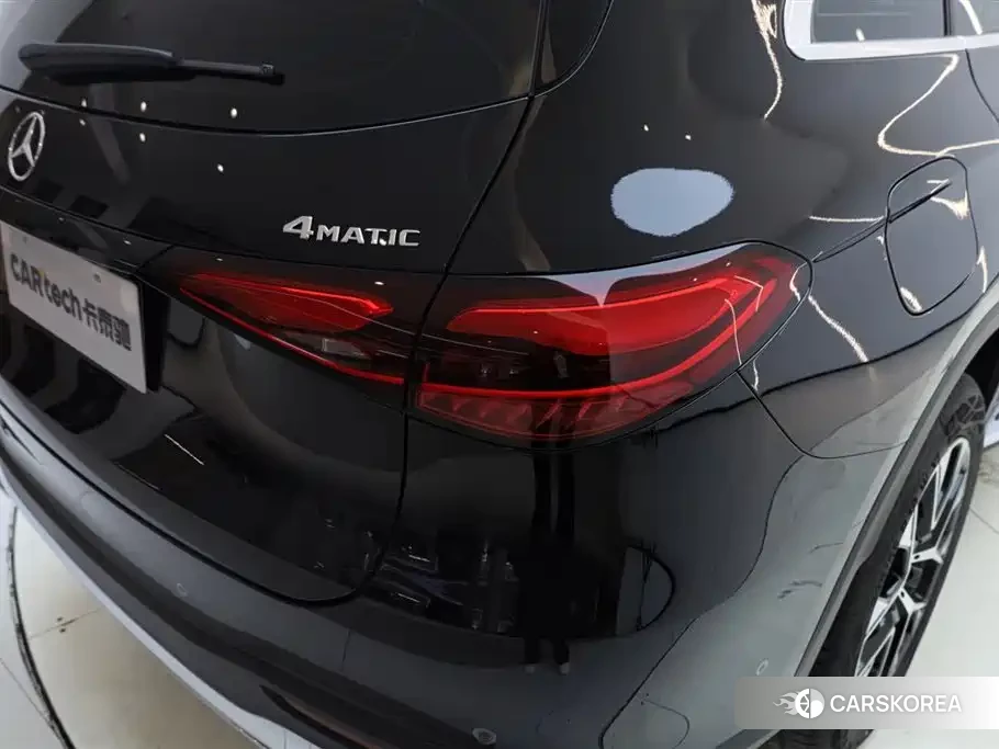 Mercedes-Benz GLC 2025 Черный из Китая, фото 5