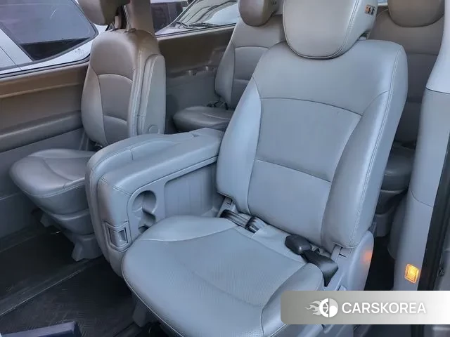 Hyundai The New Grand Starex 2019 Серебристо-серый из Кореи, фото 5