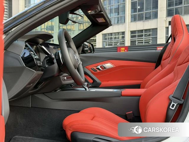 BMW Z4 2025 Фиолетовый из Китая, фото 5