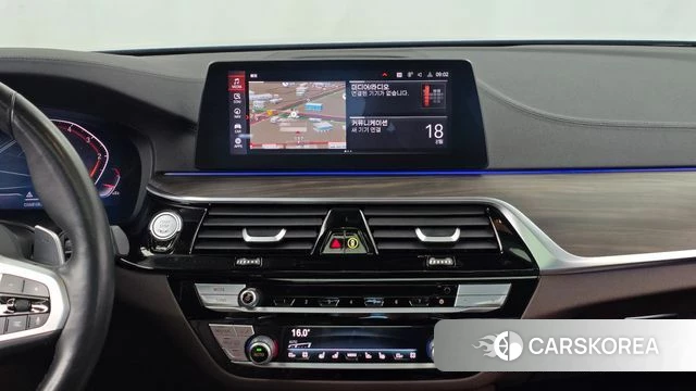 BMW 5 Series (G30) 2019 Черный из Кореи, фото 5