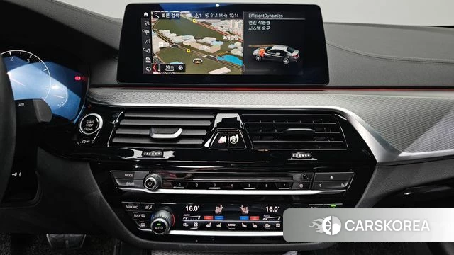 BMW 5 Series (G30) 2019 Белый из Кореи, фото 5