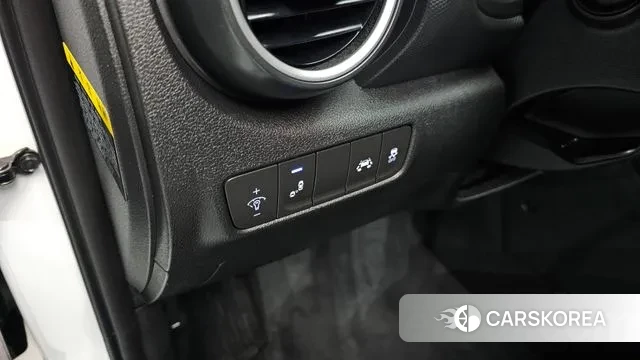 Hyundai Kona 2018 Белый из Кореи, фото 5