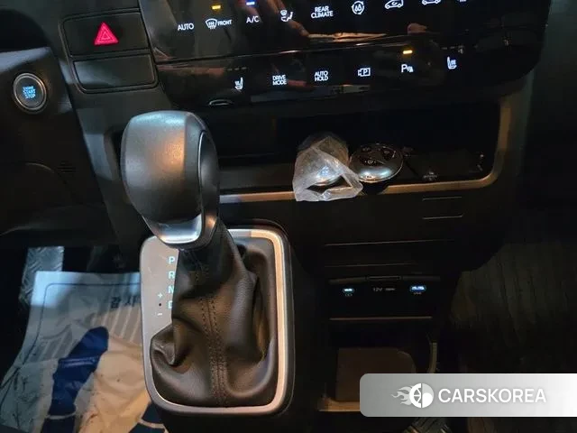 Hyundai Staria 2024 Белый из Кореи, фото 5