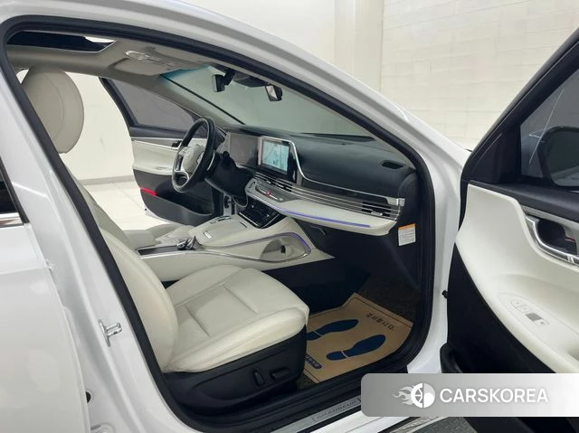 Hyundai The New Grandeur IG Hybrid 2022 Белый из Кореи, фото 5
