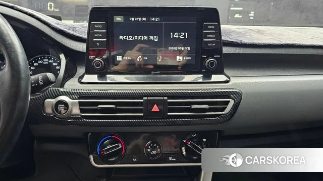 Kia Seltos 2019 Белый из Кореи, фото 5