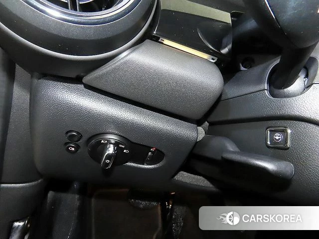 Mini Cooper 2023 Черный из Кореи, фото 5