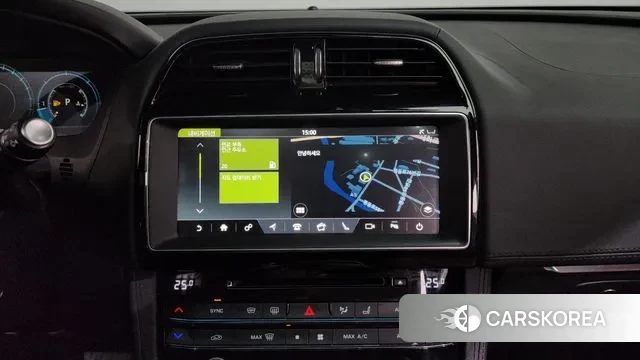 Jaguar F-PACE 2018 Черный из Кореи, фото 5