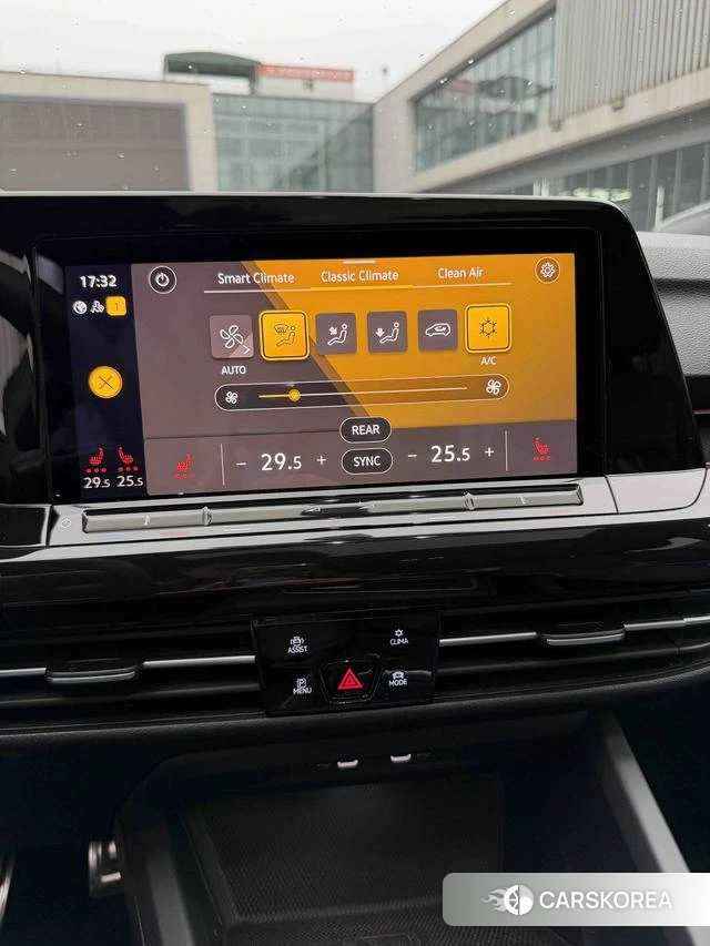 Volkswagen Golf 2022 Черный из Китая, фото 5