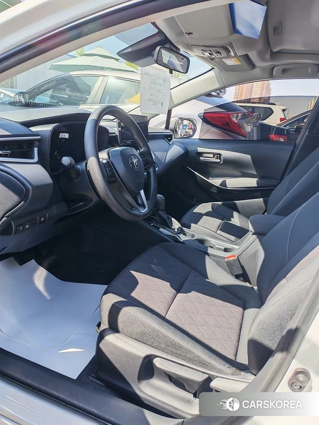 Toyota Corolla 2023 Белый из Китая, фото 5