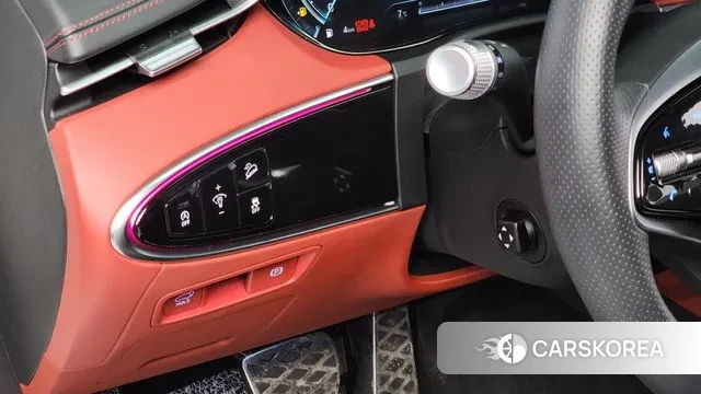 Genesis GV70 2022 Белый из Кореи, фото 5