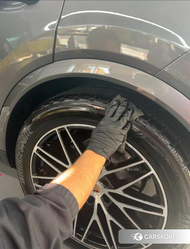Porsche Cayenne (PO536) 2025 Серый из Кореи, фото 5