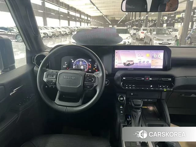 Toyota Prado 2024 Белый из Китая, фото 5
