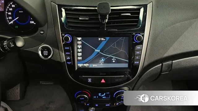 Hyundai Accent (New type) 2019 Белый из Кореи, фото 5